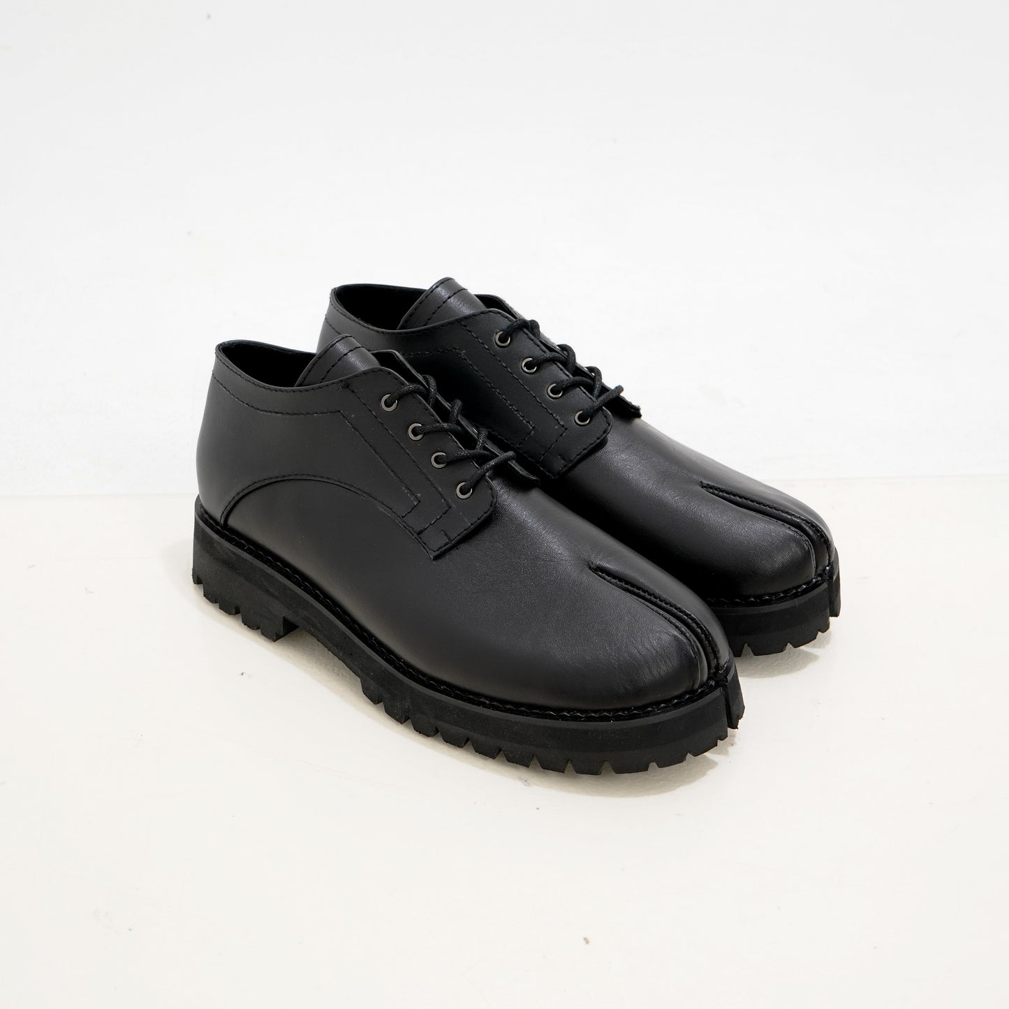 Derby Tabi Shoes