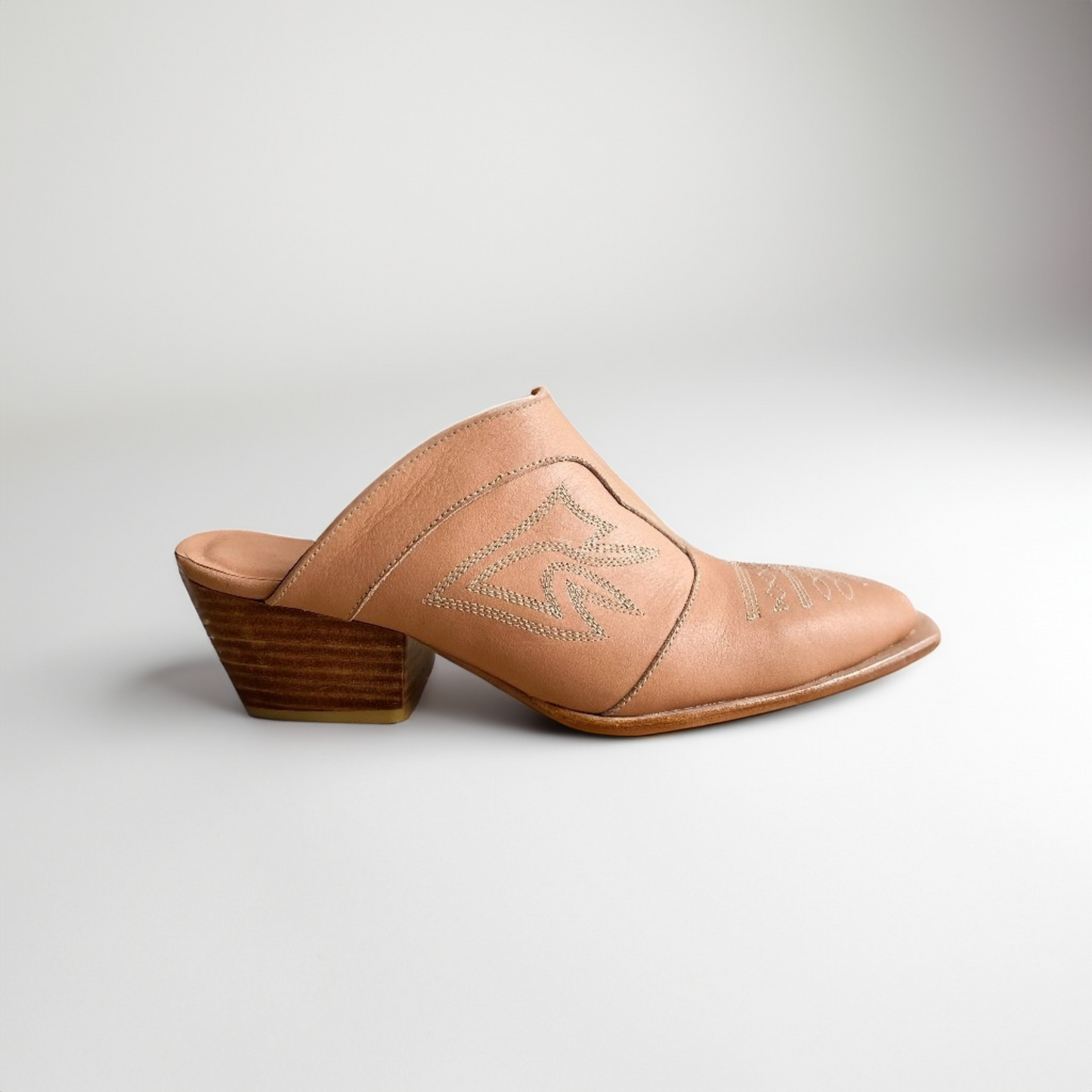 Tiva Cowboy Mule