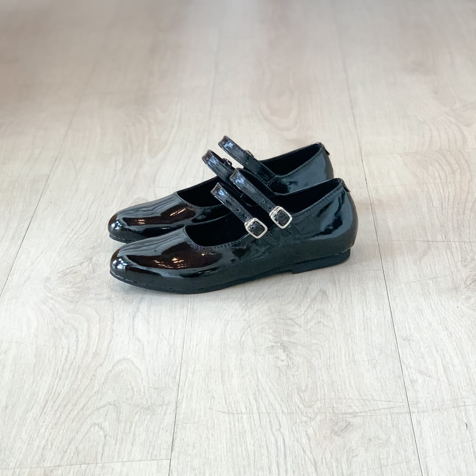 Dasha Flat