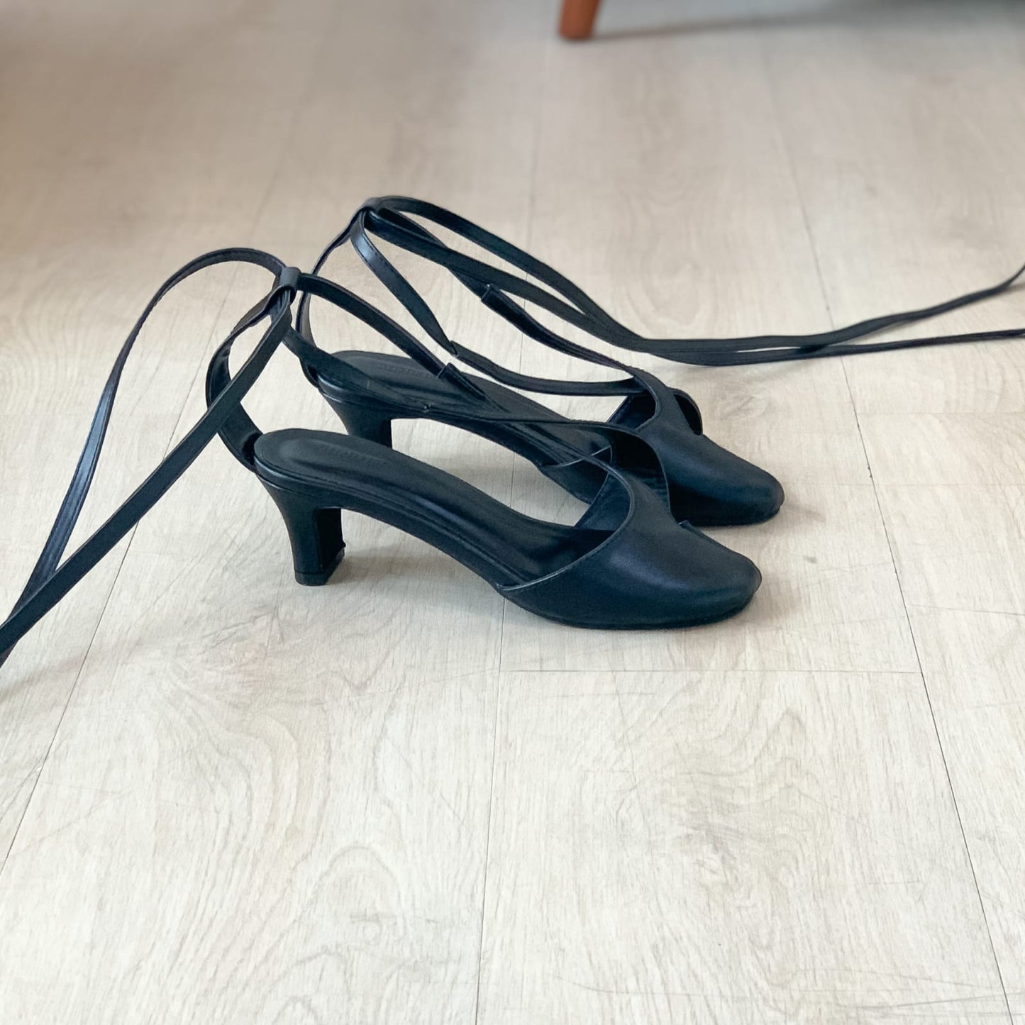 Clio Heels