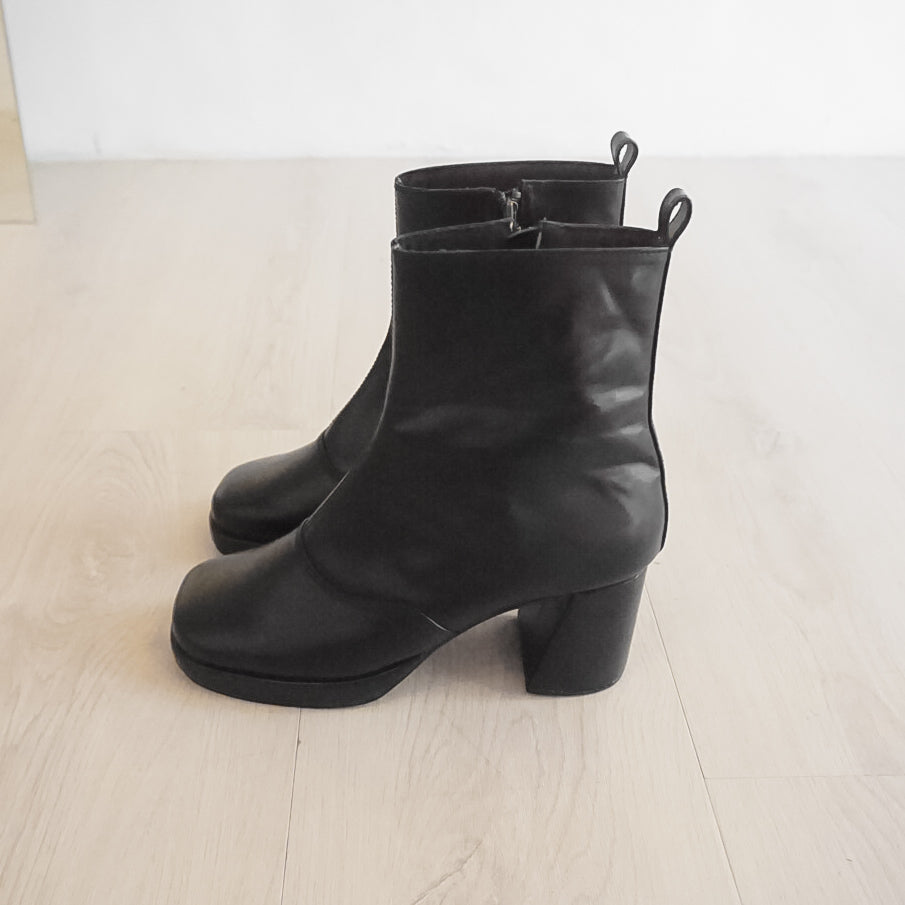 Malvi Boots