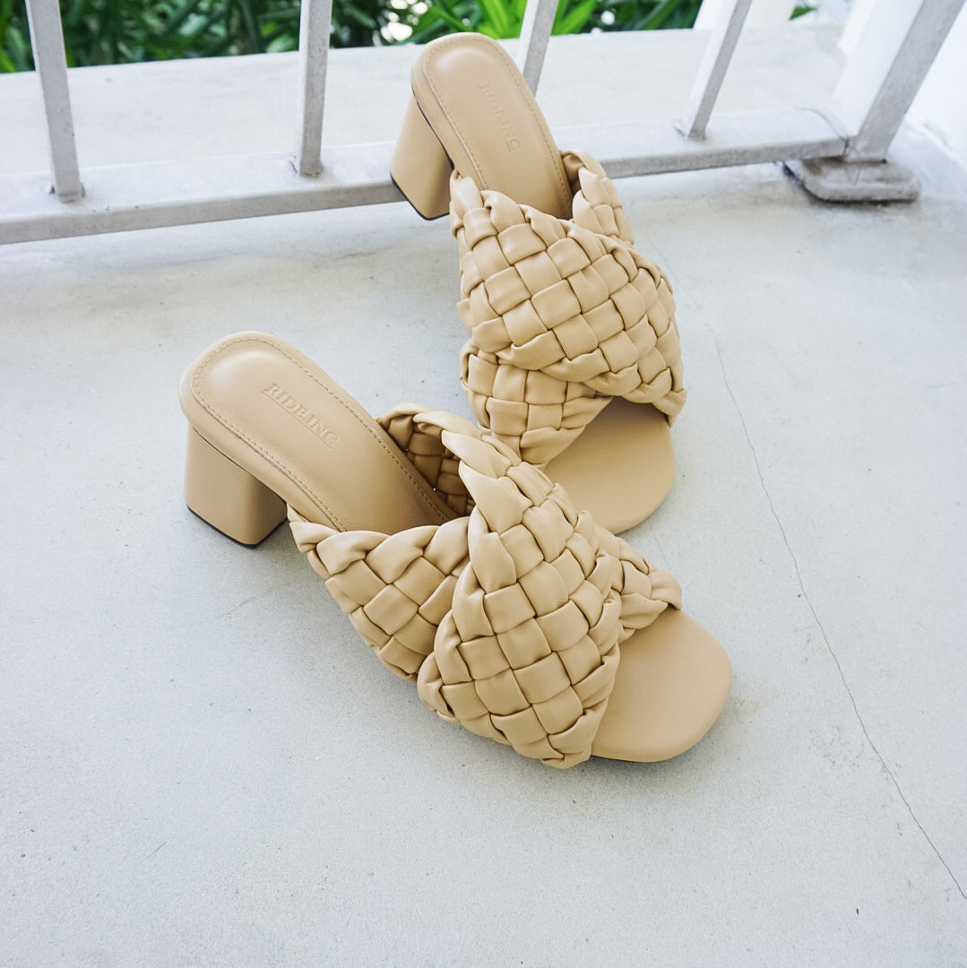 Naida Slippers Block Heels