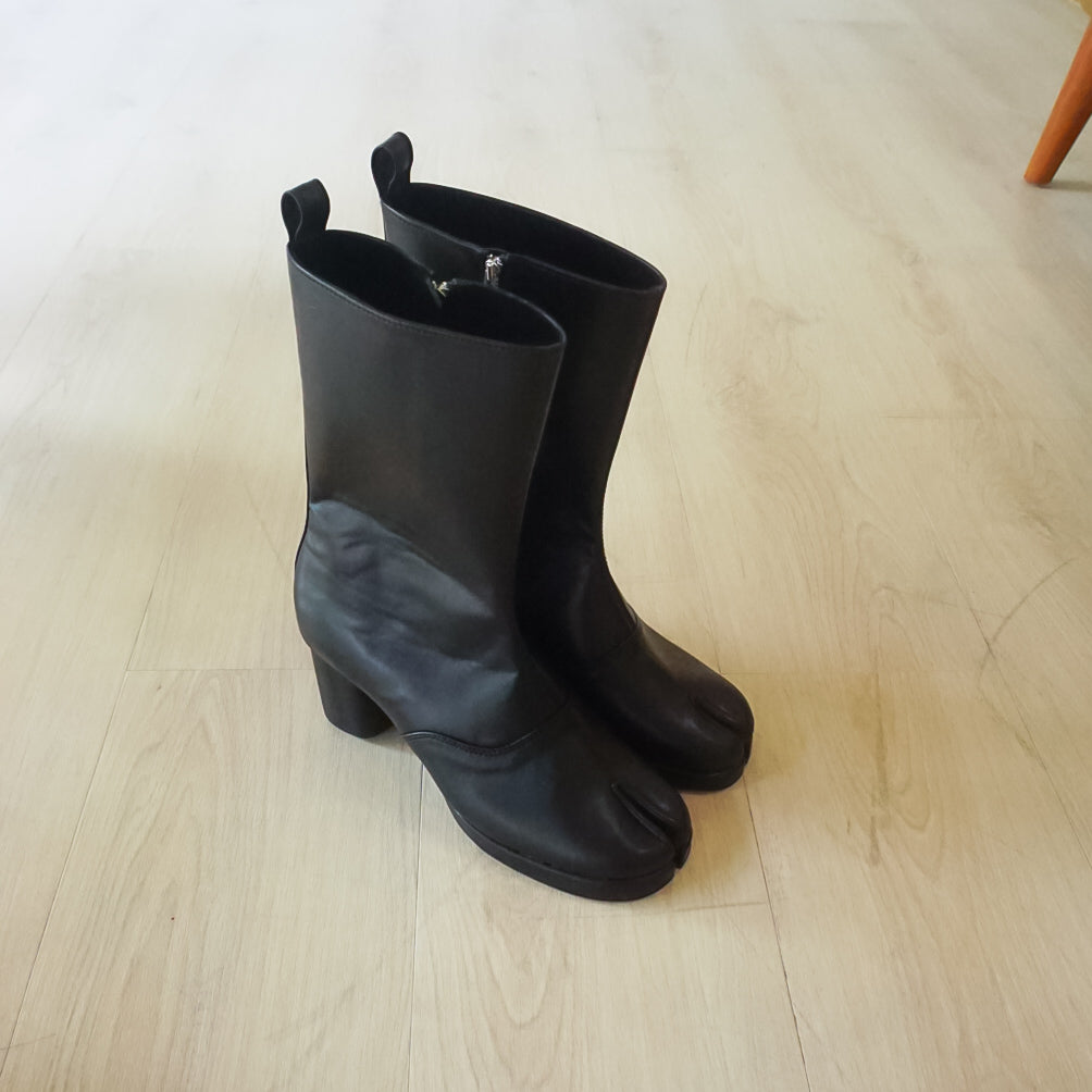 Junko Long Tabi Boots (7cm Heels)