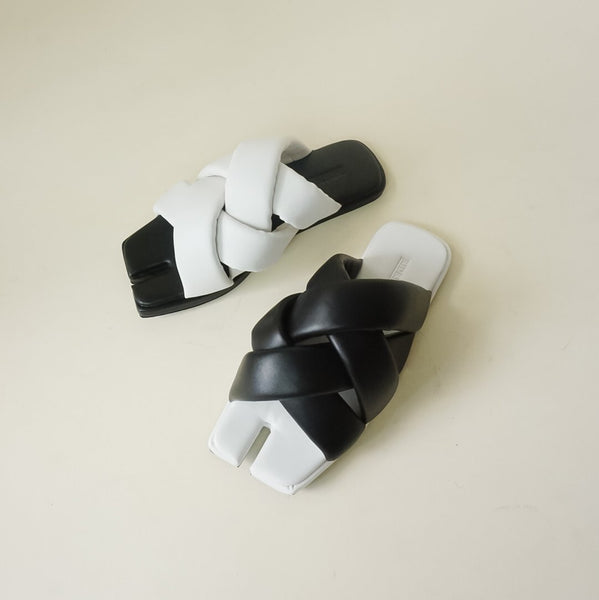 Niky Sandals Two Tone