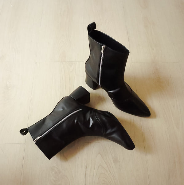 Malvi Boots (pointed toe)