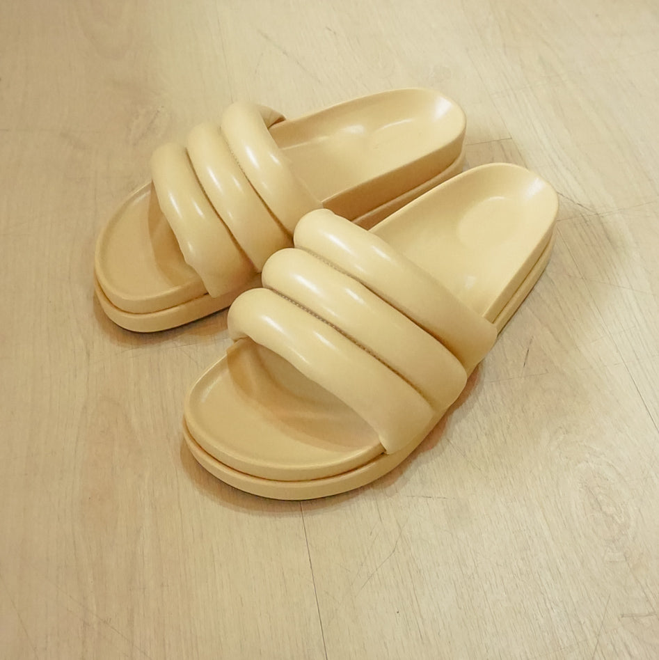 Kyo Sandals