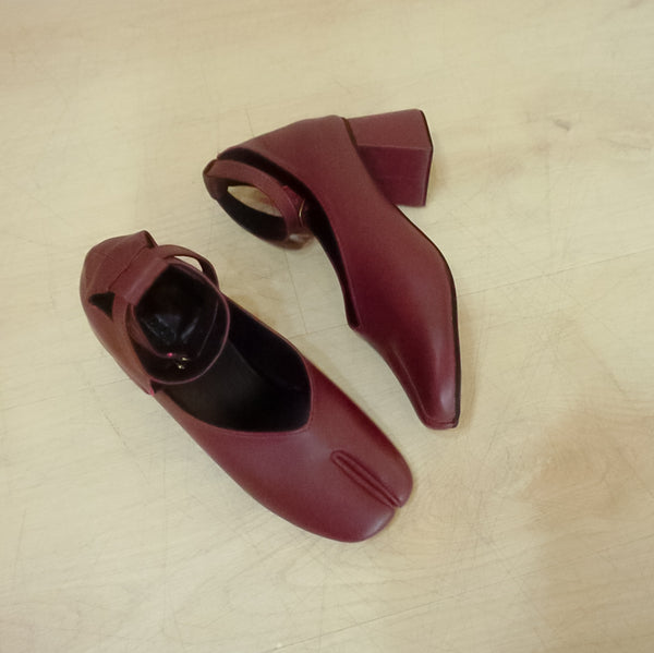 Kimi Tabi Heels (Genuine Leather)