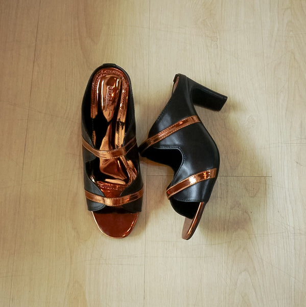 Theia Heels