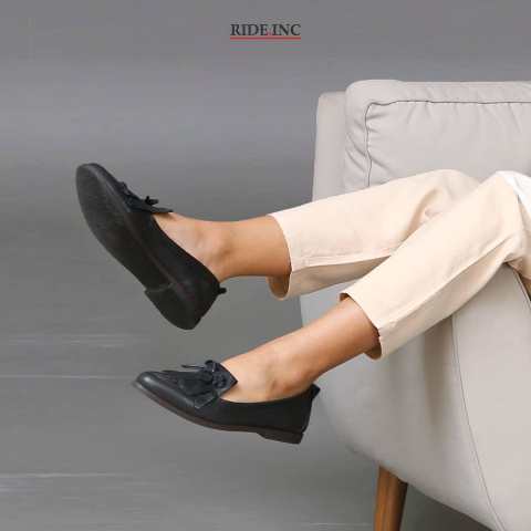 Selene Flat Black