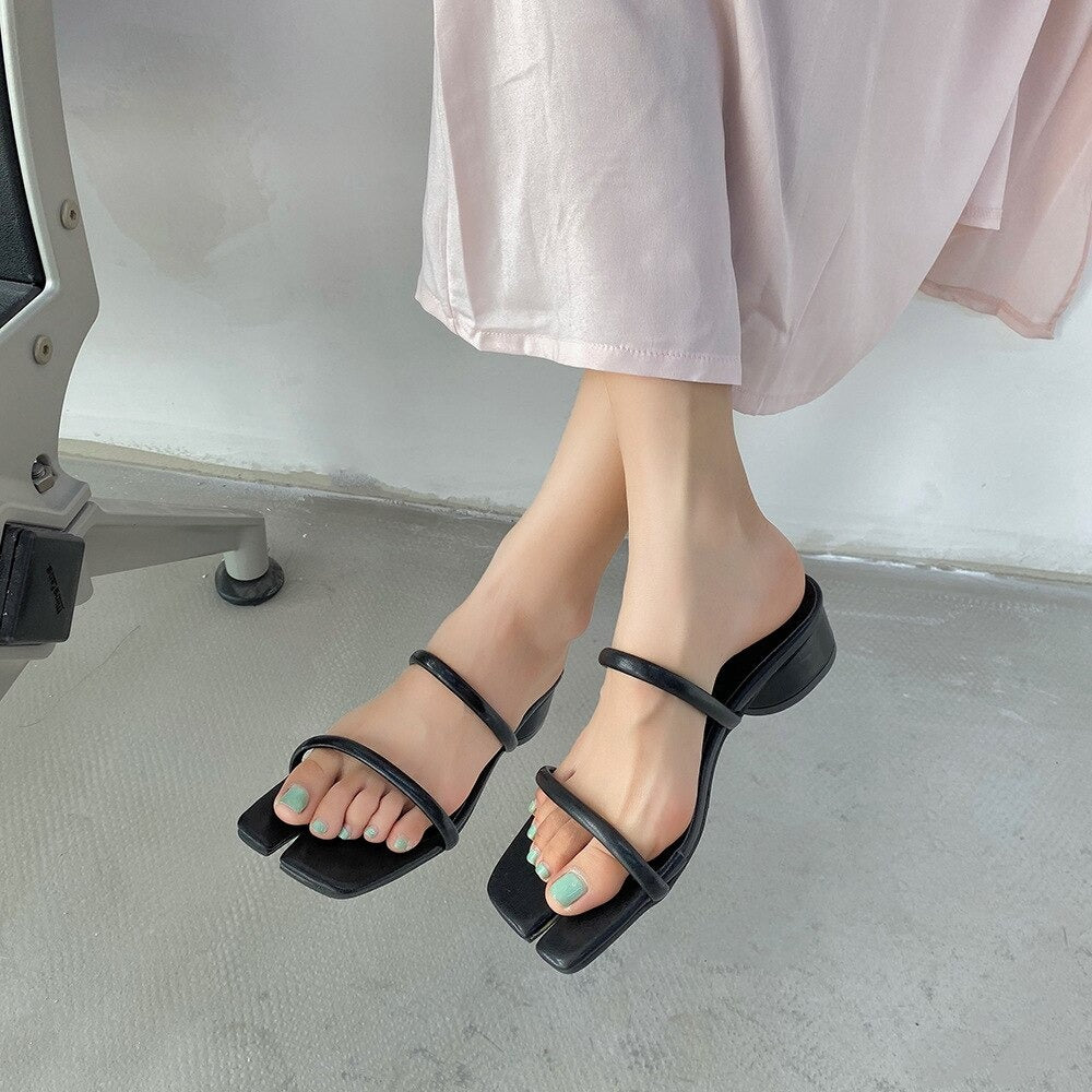 Alara Sandals